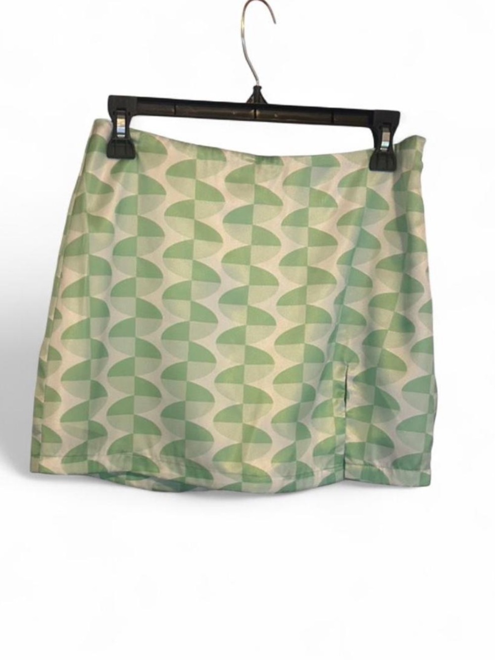 Cotton Candy LA A-Line Satin Skort, Green White Geometric, Women's M